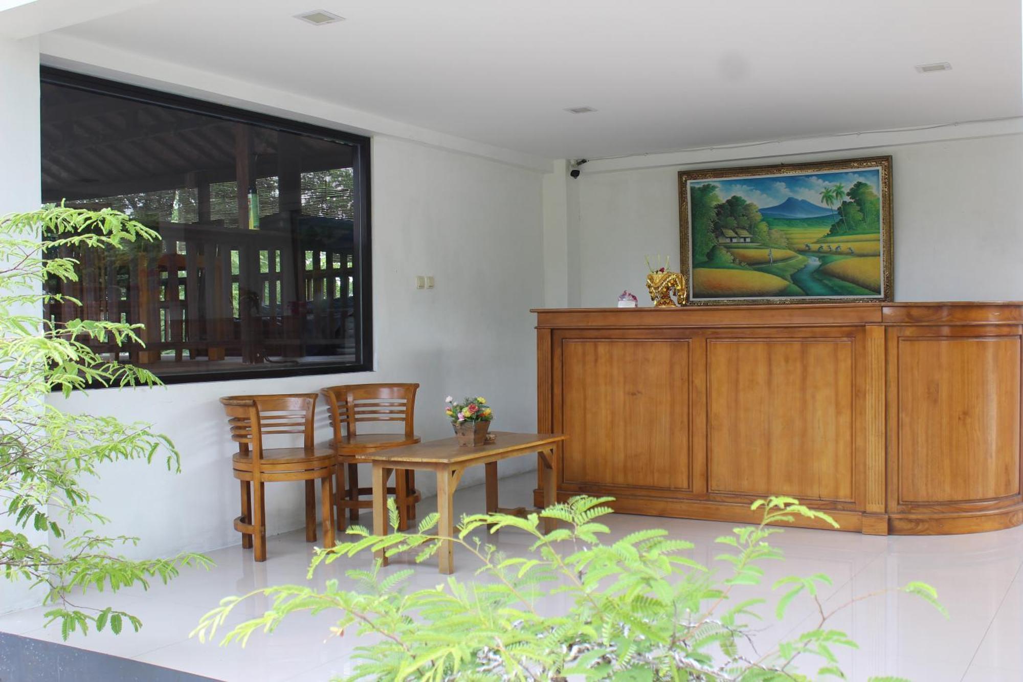Nusa Sedayu Hotel By Ocean View Batununggul Exterior foto