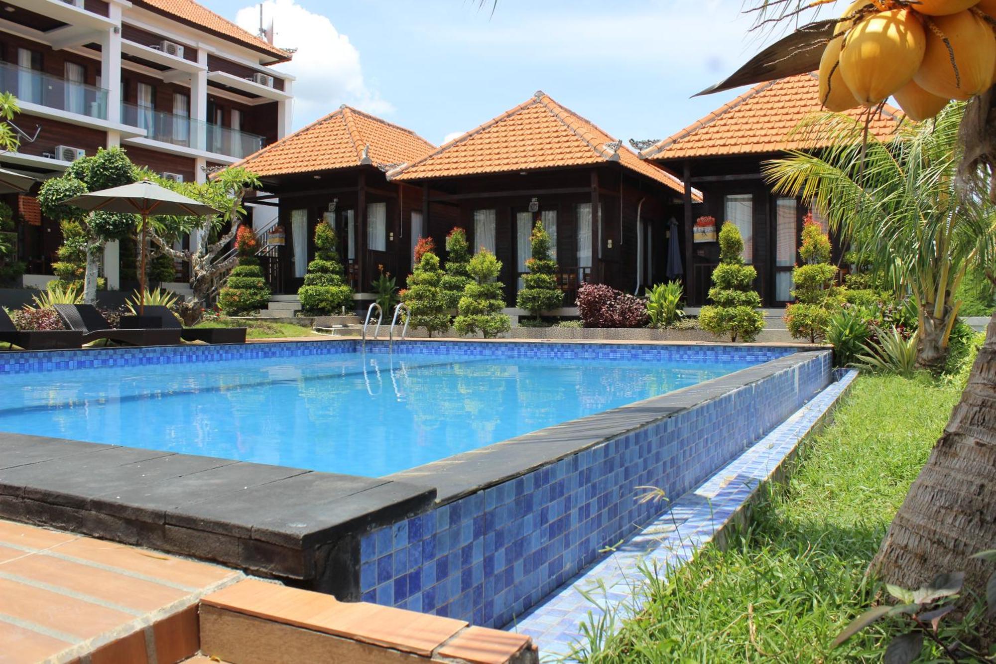 Nusa Sedayu Hotel By Ocean View Batununggul Exterior foto
